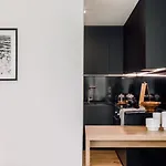Magoito - 1 Bedroom And Pool In Areeiro Lissabon