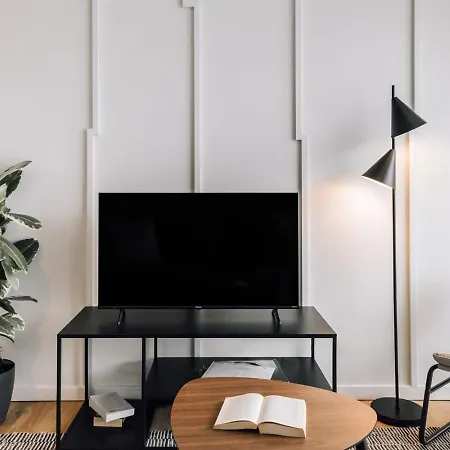 Magoito - 1 Bedroom And Pool In Areeiro Appartement Lisboa