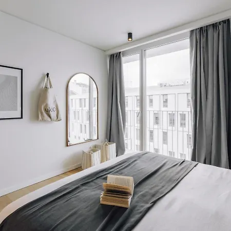 Magoito - 1 Bedroom And Pool In Areeiro アパート リスボン